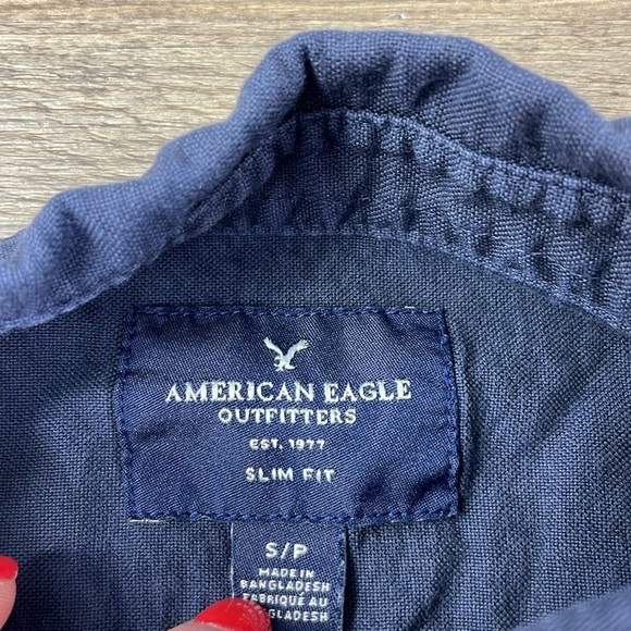 American Eagle Men’s Navy Blue Short Sleeve Button Down Shirt, size Small - Picture 3 of 10
